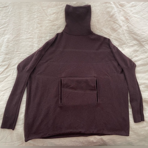 Garnet Hill Oversized Turtleneck Sweater - Cashmere & Wool - Medium - Picture 2 of 4